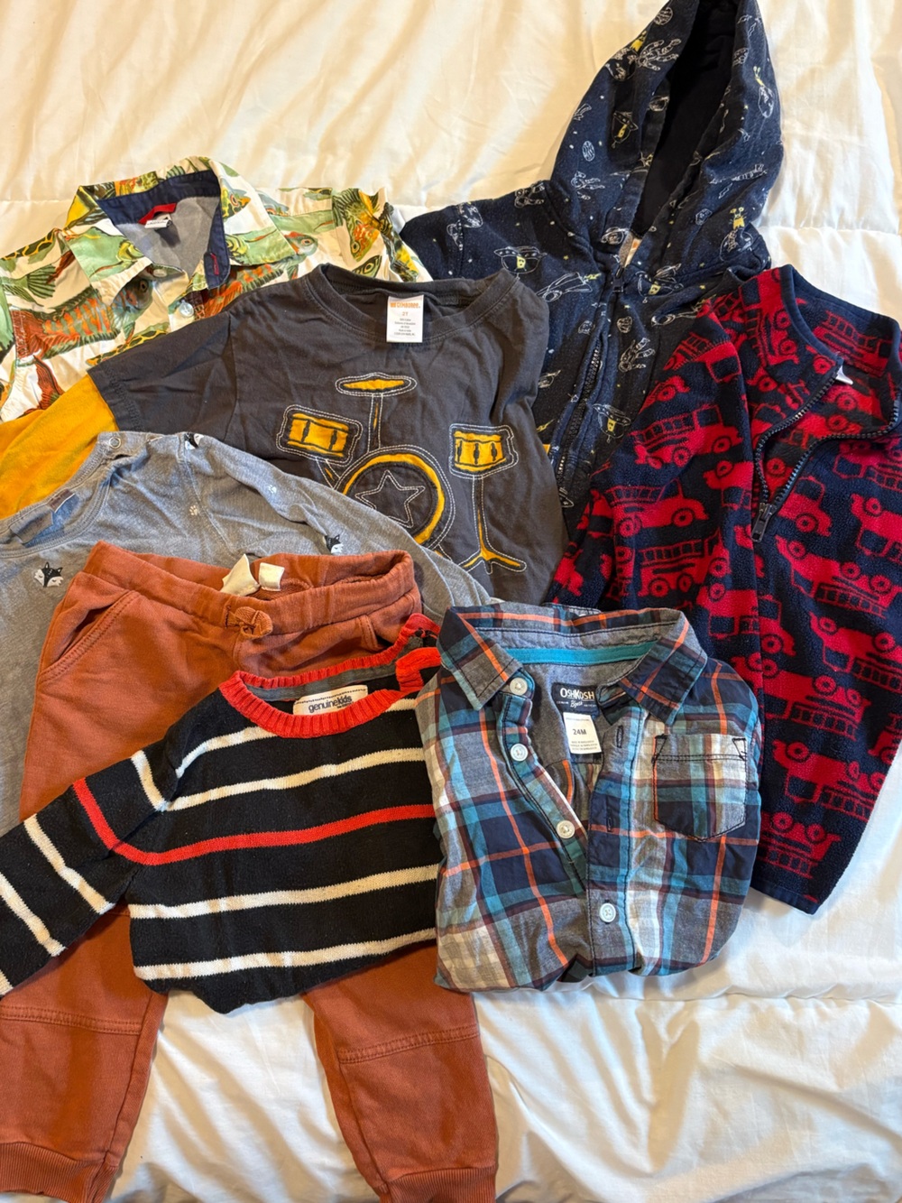 Mixed Lot 2T from Gymboree, Oshkosh, Zara, & Gap